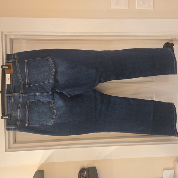 NWT Judy Blue Dad Jeans High Waisted Button Fly Straight Leg Stone Wash Blue 22W - Picture 13 of 13